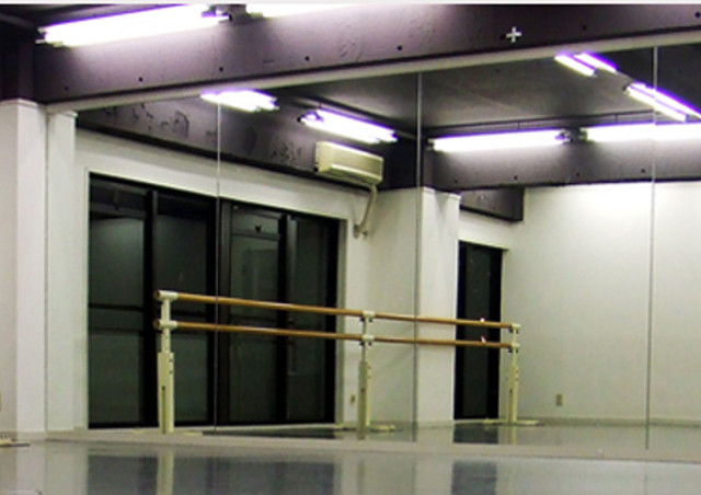 長津田でバレエ教室をお考えなら青葉台・あざみ野にある【バレエスタジオファイブ】のクラス